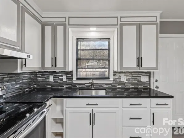 3207 Valleydale Rd, Monroe, NC 28110