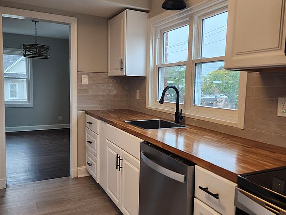 Kitchen, lots of natural light