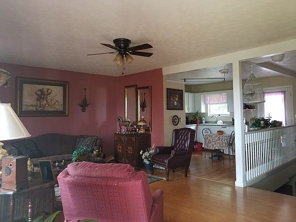 3rd image of 1865 Jim Fox Rd