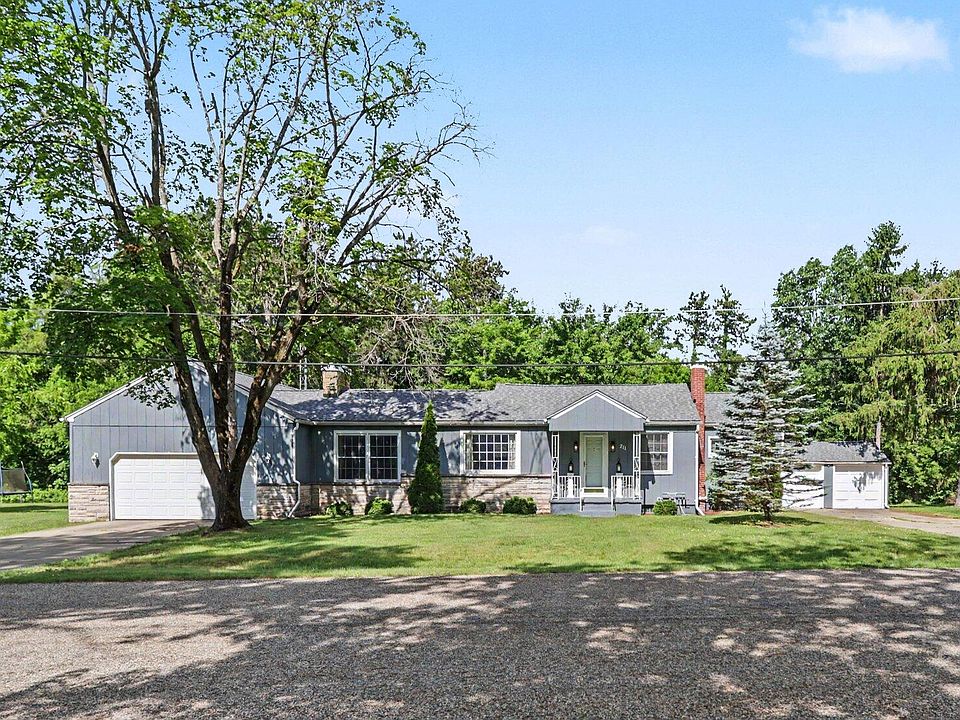 1st image of 211 Strongwood Ave
