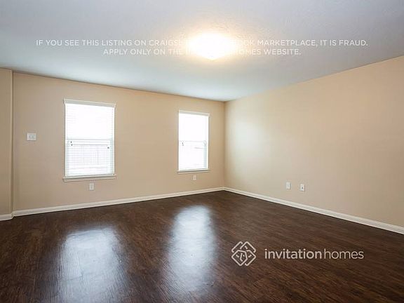 2nd image of 12631 Mountain Daisy Rd