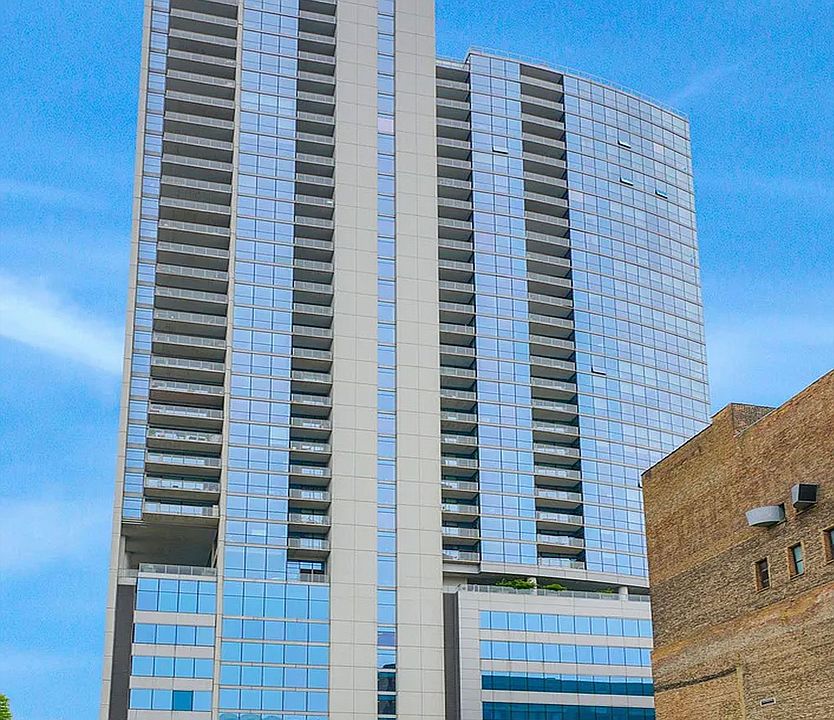 1st image of 303 W Ohio St #2902
