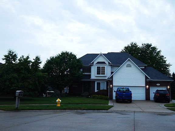 2nd image of 52643 W Hill Dr