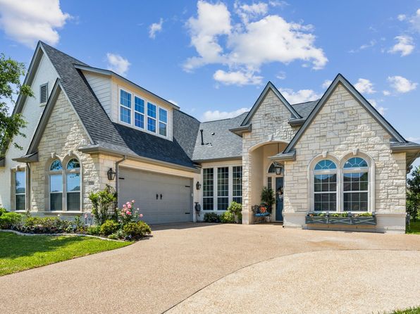 1318 Amsterdam Ct, Granbury, TX 76048