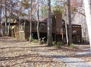 247 Long Shoals Dr, Eatonton, GA 31024
