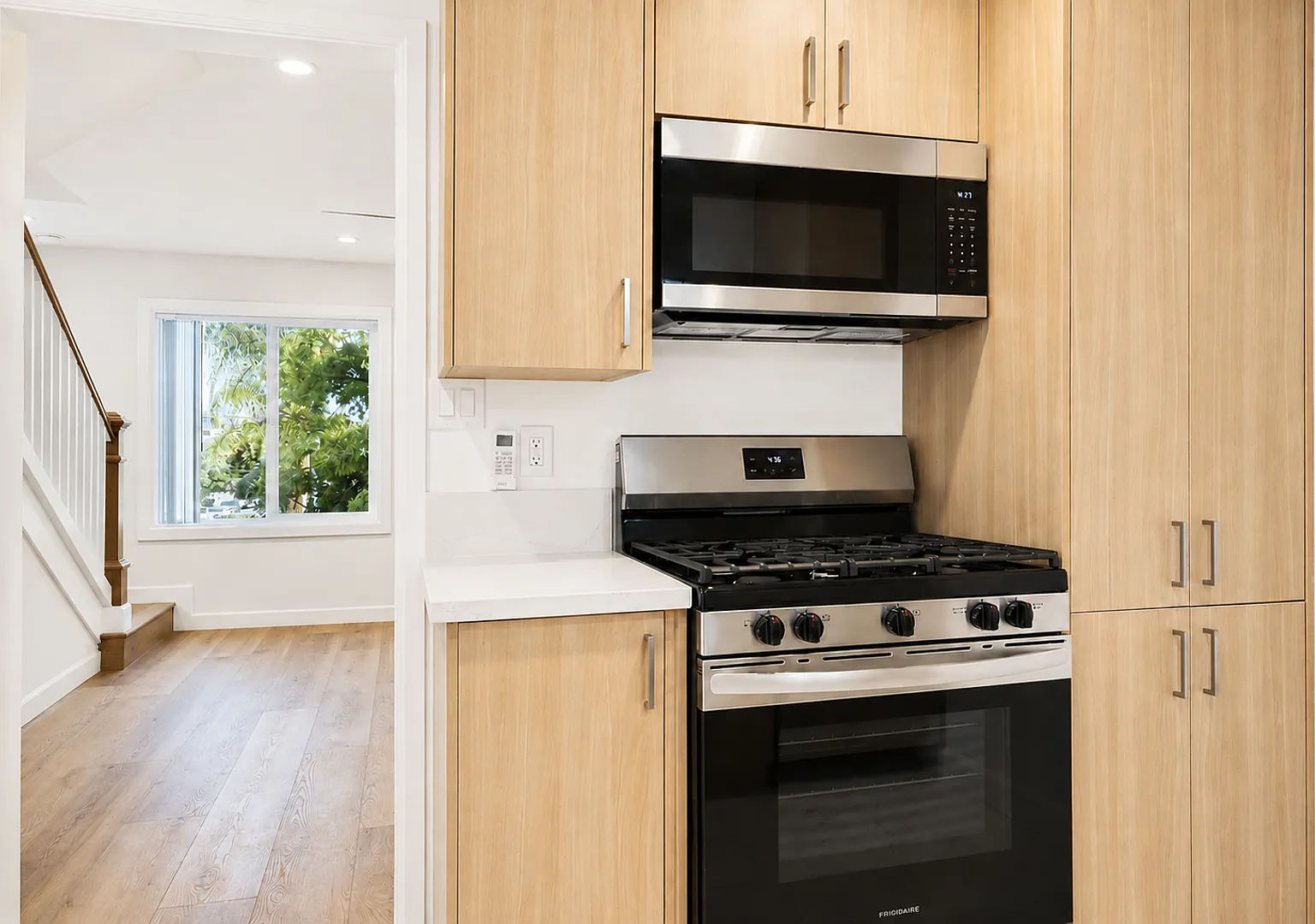 Federal Luxury Investments LLC — Photo 4
