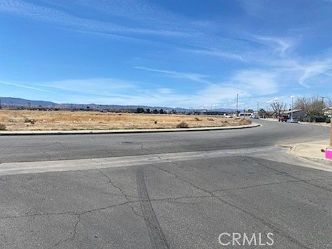 4th image of 0 Vac Corner Stanridge Avenue Ave #J13-lot 1