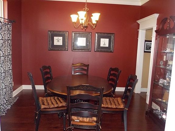 3rd image of 847 E Kade Ln