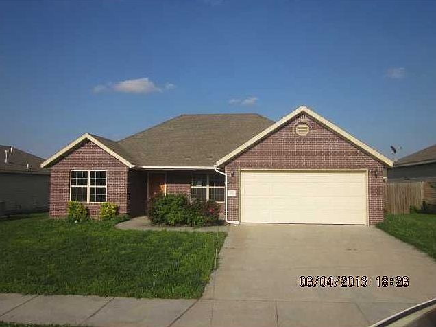 1st image of 1303 N 31st St