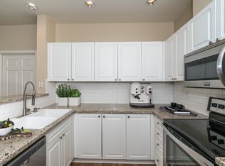 530 2nd Ave APT 307, Kirkland, WA 98033