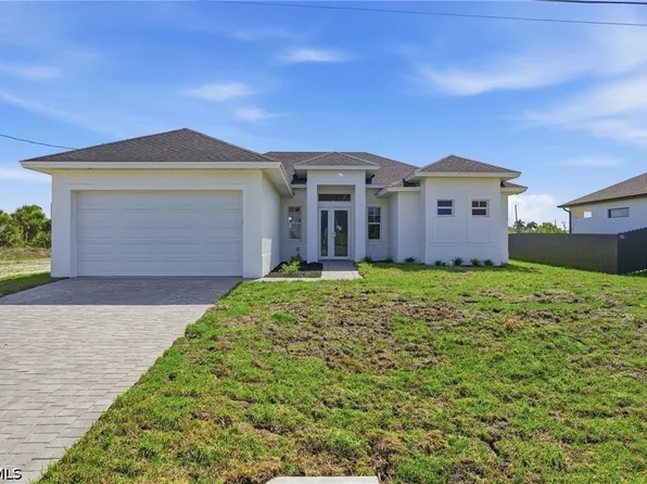 3425 NE 14th Place Cpe, Coral, FL 33909