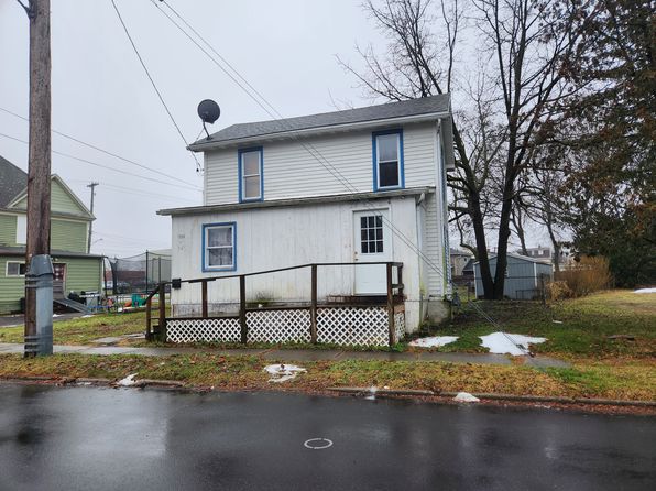 722 Erie St