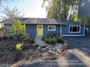 2441 NE 182nd St, Shoreline, WA 98155
