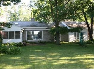 308 1st St, Moose Lake, MN 55767