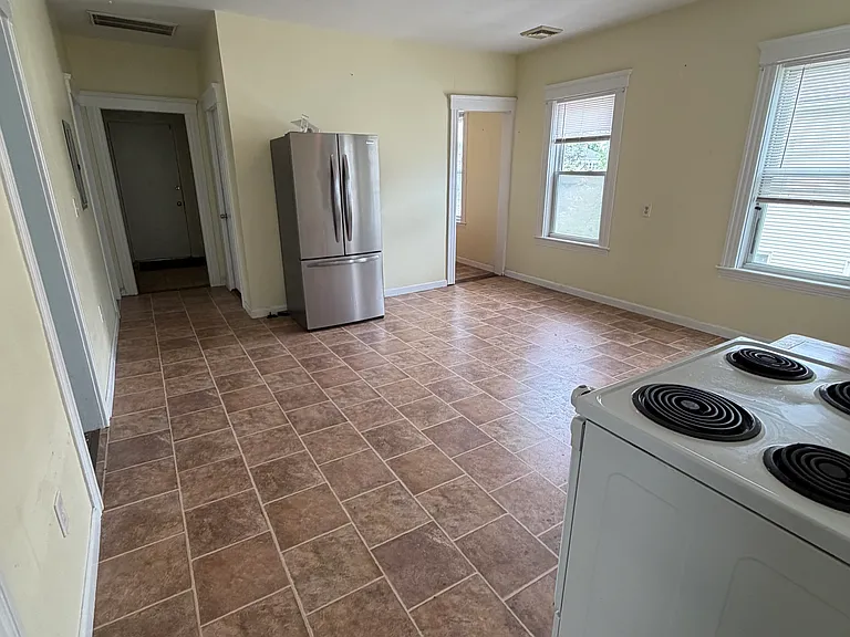 259 Cambridge St #3 — Photo 4
