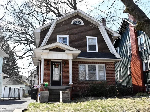 286 Grove St, Akron, OH 44302