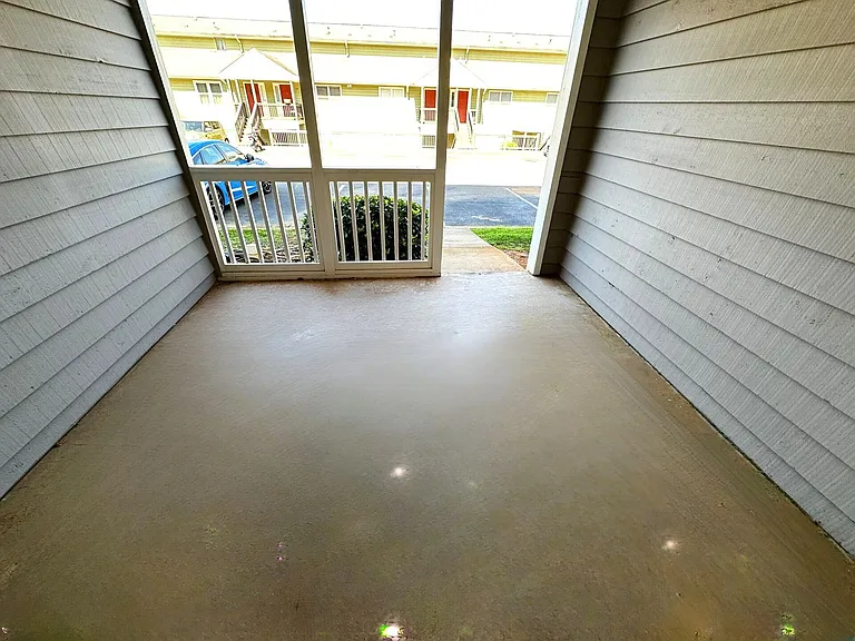 2505 W Broad St #611 — Photo 9