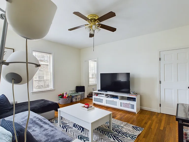 64 Trafford St #5 — Photo 5