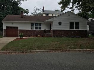 563 Alden St, Woodbridge, NJ 07095