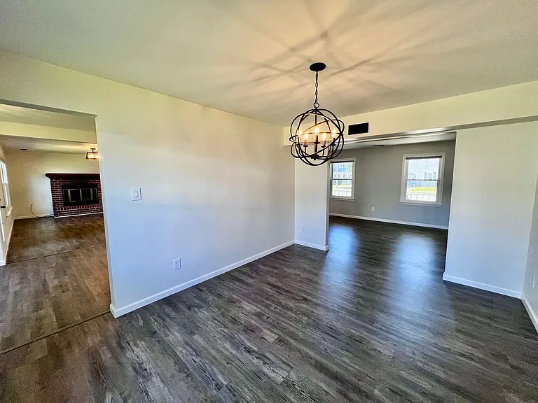 964 Wasserman Dr — Photo 11