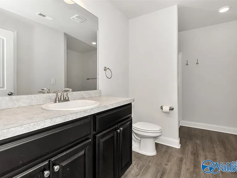 283 Harold Murphy Dr — Photo 16