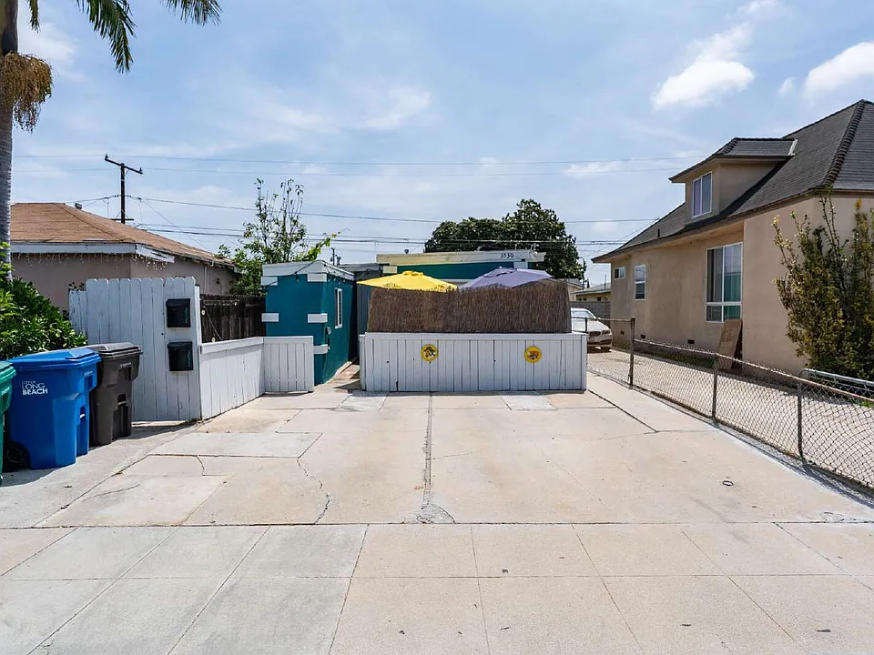 3532 Baltic Ave