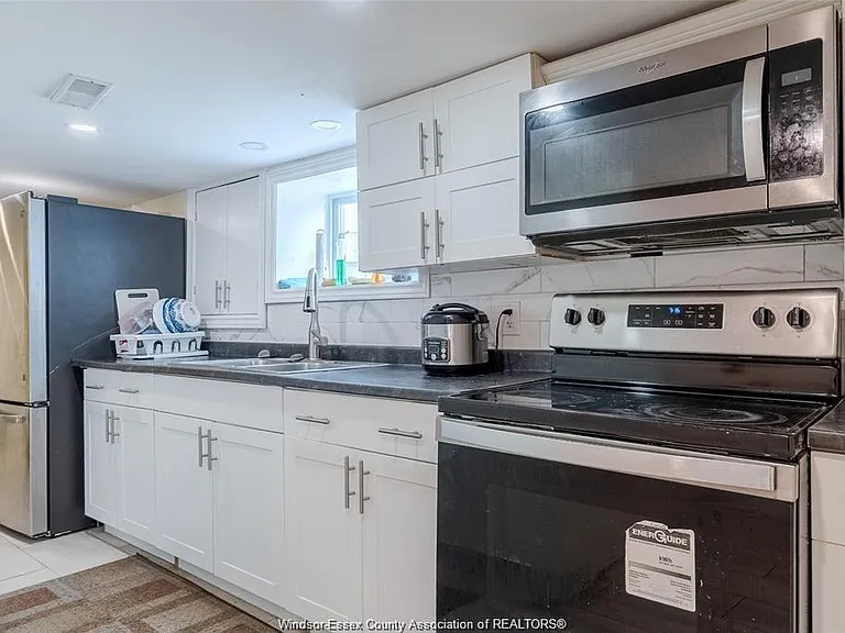 609 Saint Joseph St #3 — Photo 33