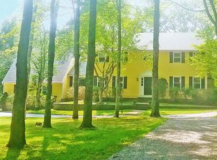 34-1 Johnnycake Hill Rd, Old Lyme, CT 06371