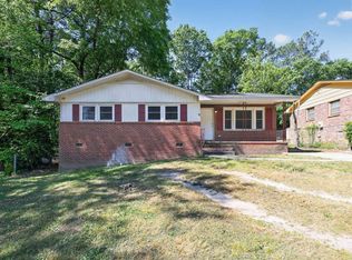 904 Woodale Cir, Columbia, SC 29203