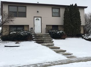 16426 Olcott Ave, Tinley Park, IL