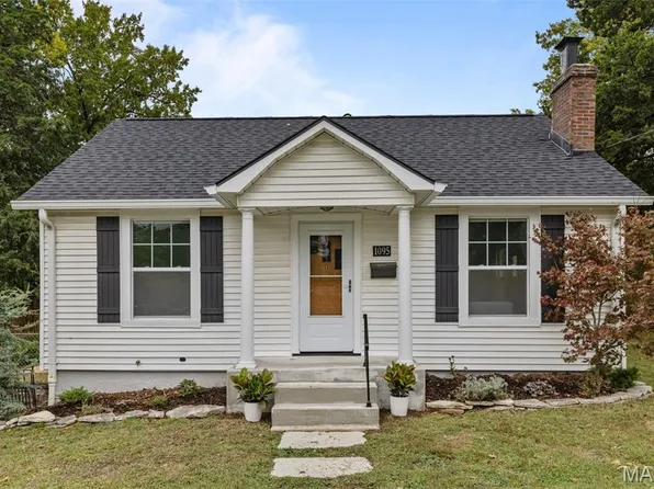 1095 N Sappington Rd, Saint Louis, MO 63122