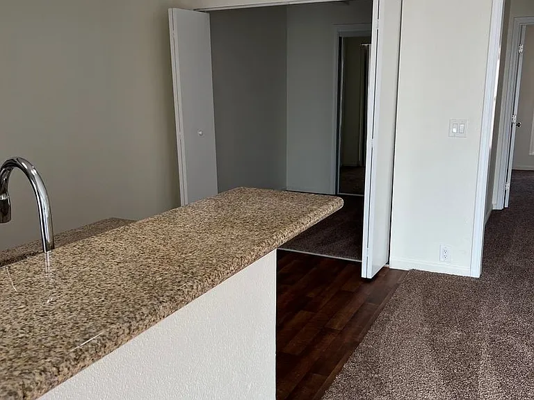 4053 Wilson Ave — Photo 23
