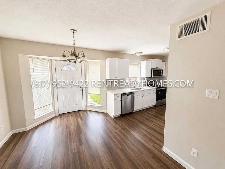 3811 O'B Crowe Dr — Photo 3