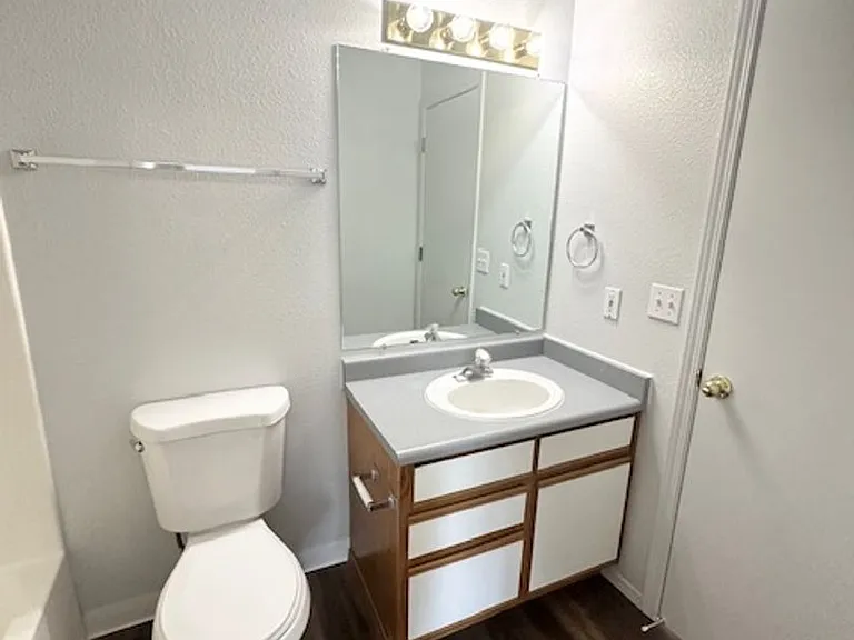 10700 W Halstead Ln #202 — Photo 44