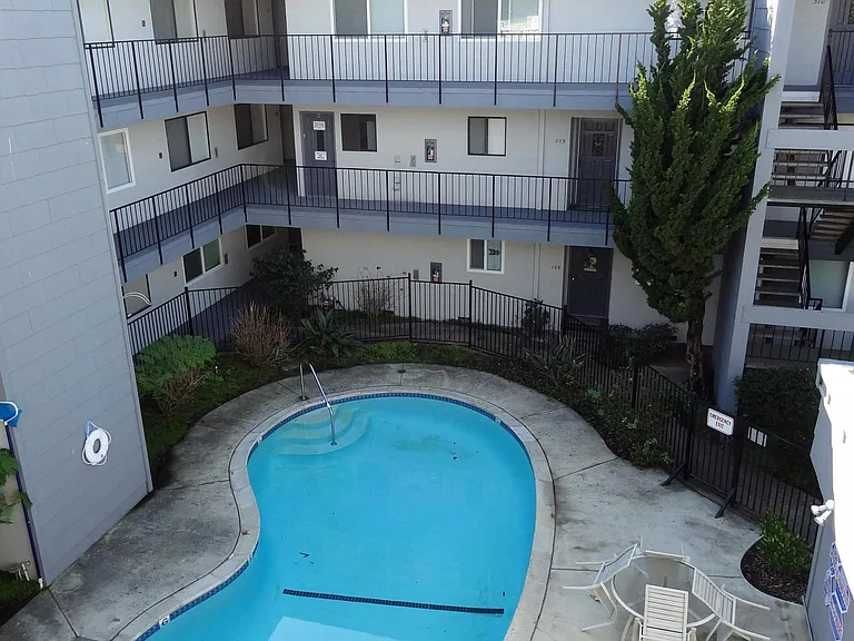 815 Balboa Ave #105 — Photo 8