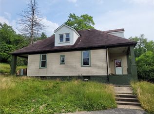 401 McKee Rd, North Versailles, PA 15137