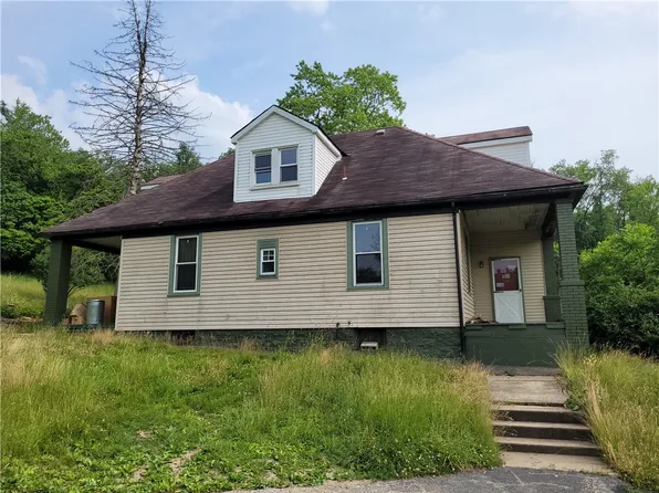 401 McKee Rd, North Versailles, PA 15137