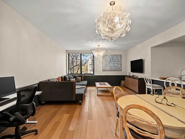 360 E 89th St #4E1 — Photo 6
