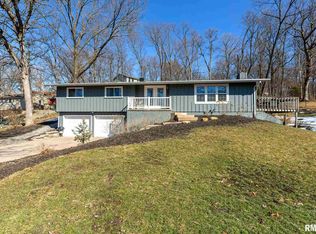 21435 277th Ave, Le Claire, IA