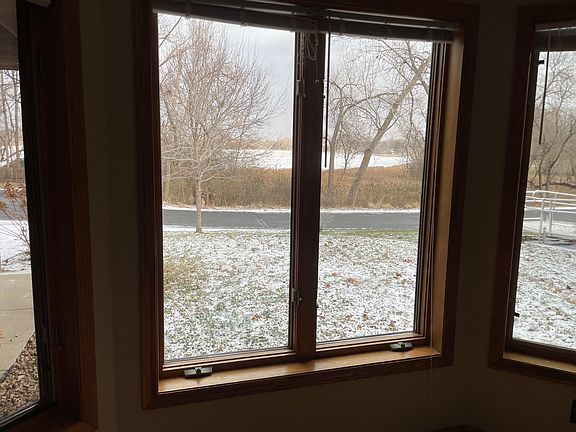 Peaceful view out front livingroom window overlooking Langdon Lake.