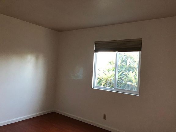 4th image of 1111 Berkeley Ave #2