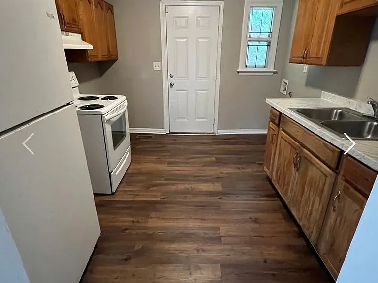 719 Belle Vista Ave — Photo 2