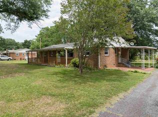 110 Fairdale Dr, Boiling Springs, SC 29316