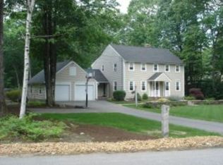 8 Poor Richards Dr, Bow, NH 03304