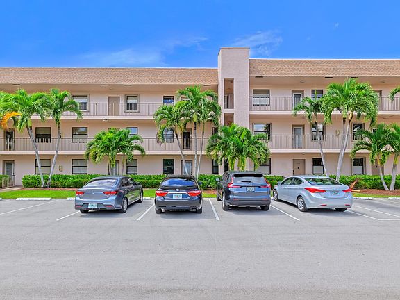 2nd image of 10402 Sunrise Lakes Boulevard #312