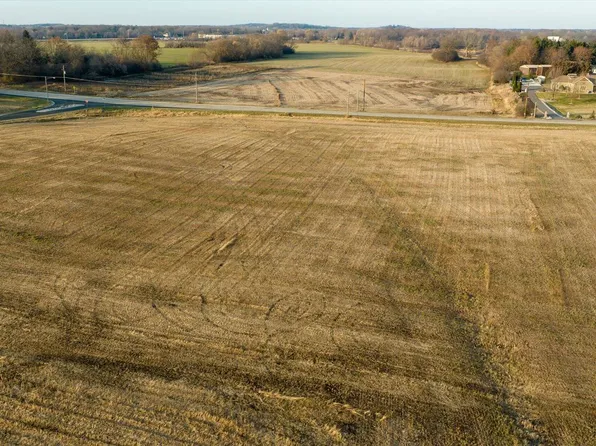 28600 BLUE CRANE COURT, Waterford, WI 53105