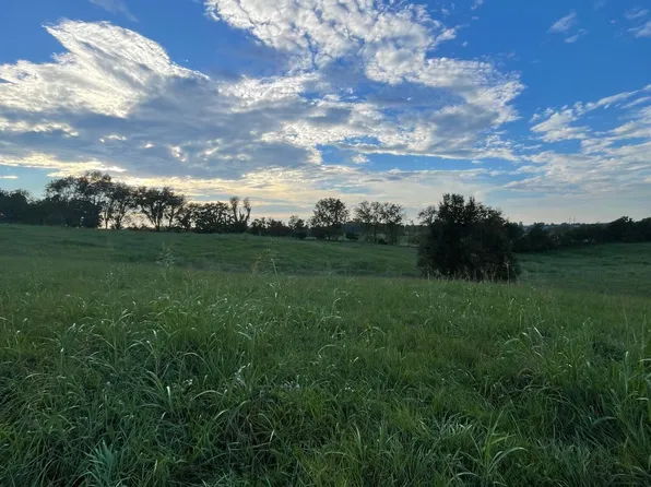 1 Sawmill Rd, Albany, KY 42602