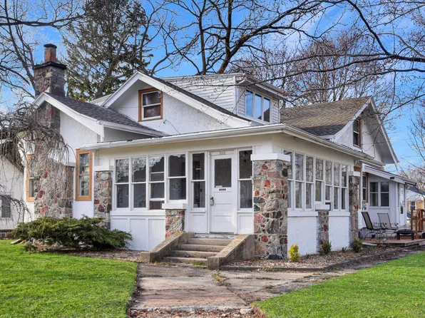 302 Forest AVENUE, Kewaskum, WI 53040