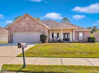112 Brackish Pl, Ocean Springs, MS 39564
