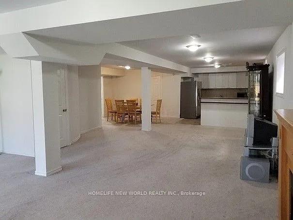 53 Brillinger St #WALKOUT BASEMENT — Photo 8